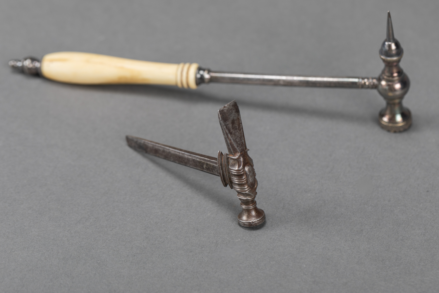 two miniature tools in form of hammers, I and Iron, - Image 2 of 3