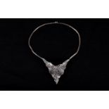 Silver necklace with integrated pendant in form of leaves, 44g, master signed SA. 1970. 24Cm