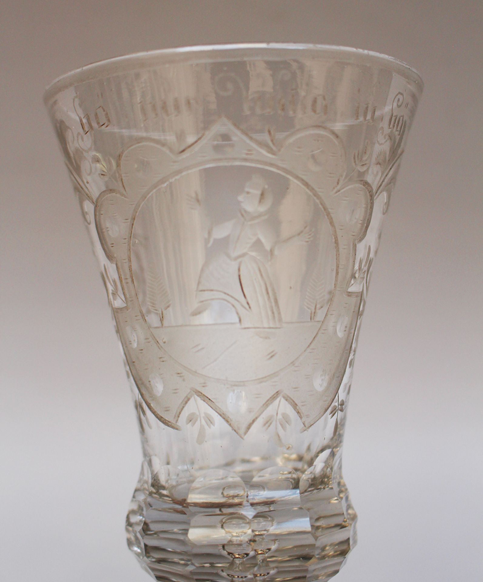 Transparent glass goblet, with one cut and curved central foot, with etched ornament and described “ - Image 3 of 3