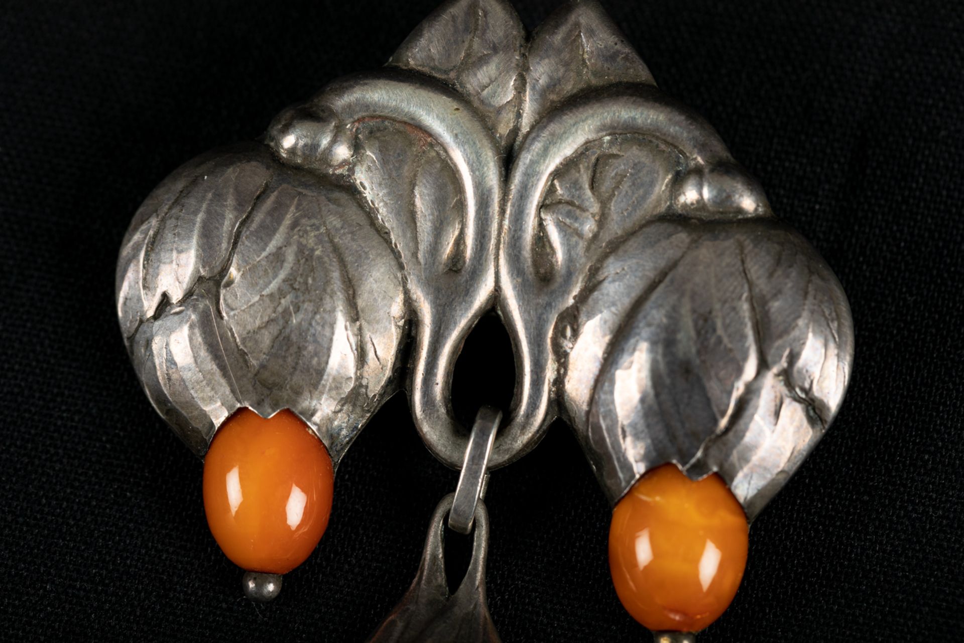 Jugendstil silver brooch, 800/1000, master sign SD, with amber. 20g. 6X9cm - Image 3 of 3