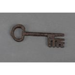 Forged key, iron 9,5 cm 15.17. century
