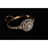 Gold Bracelet with diamonds of 4,6 carat, very fine open work and engraved decorations .
