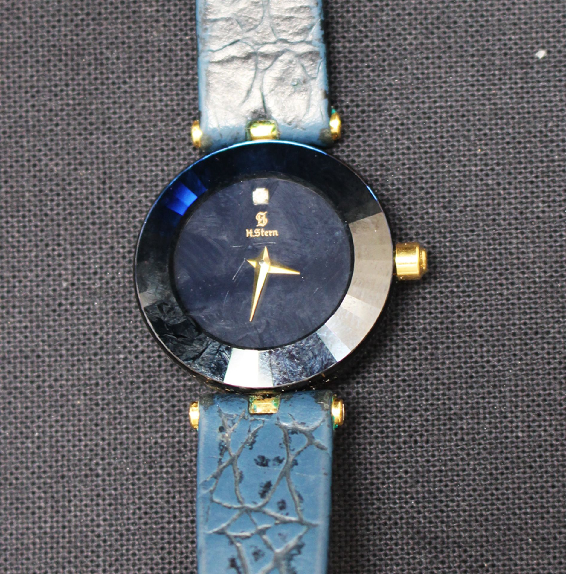 Ladys quartz watch , by H. Stern , function not proofed