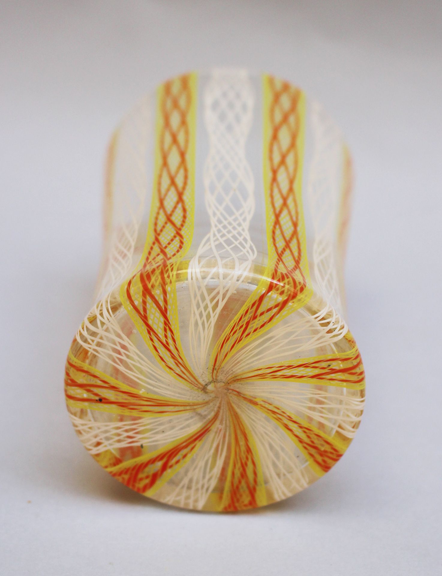 Murano spiral glass, transparent cylindrical shape with coloured spirals, 10,5cm - Bild 3 aus 3