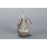 Judaica Besomin container in form of a silver pear in filigree technique, 138g. 12,5cm