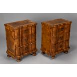 Pair of small Venetian chest of drawers