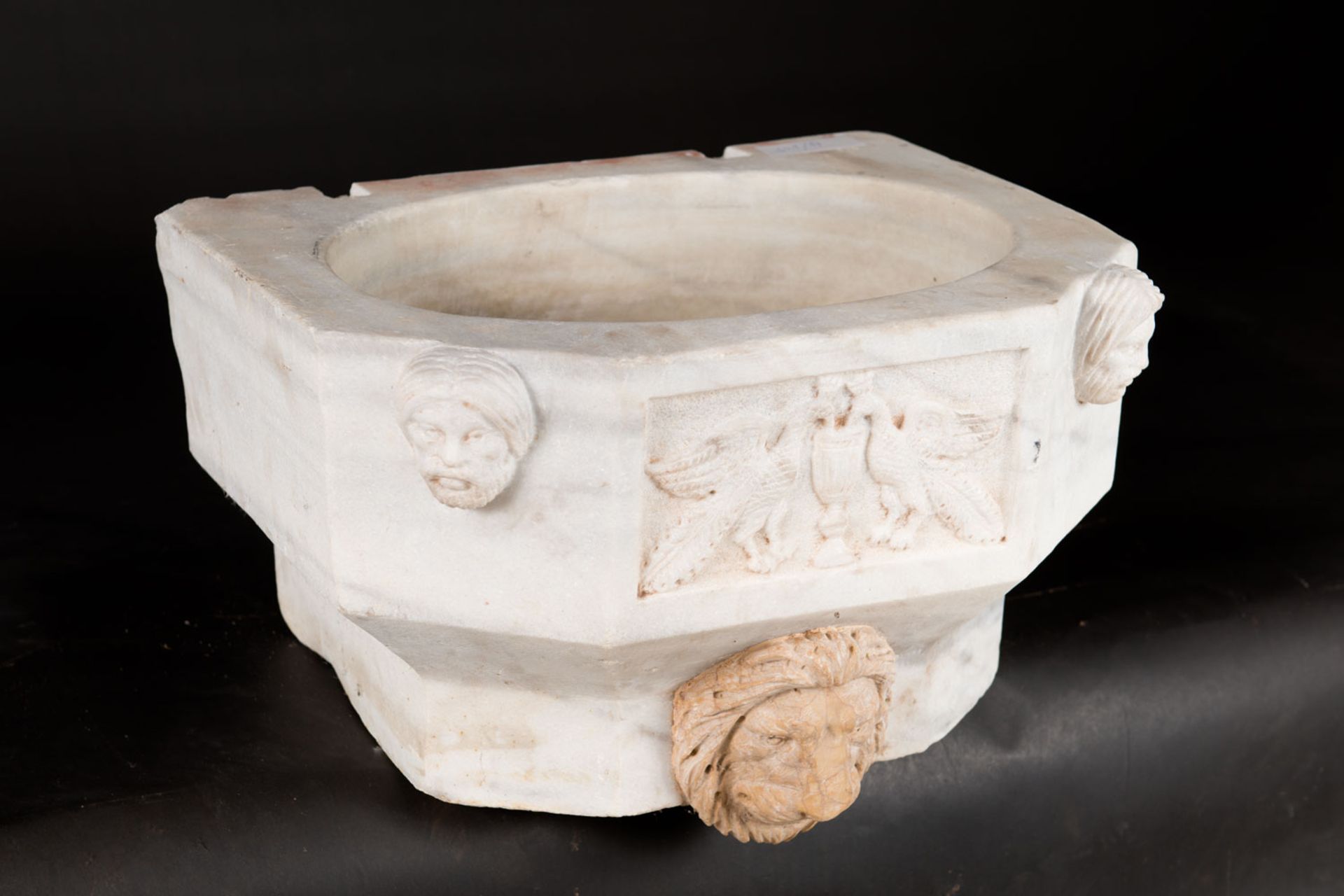 Italian marble basin - Image 2 of 3