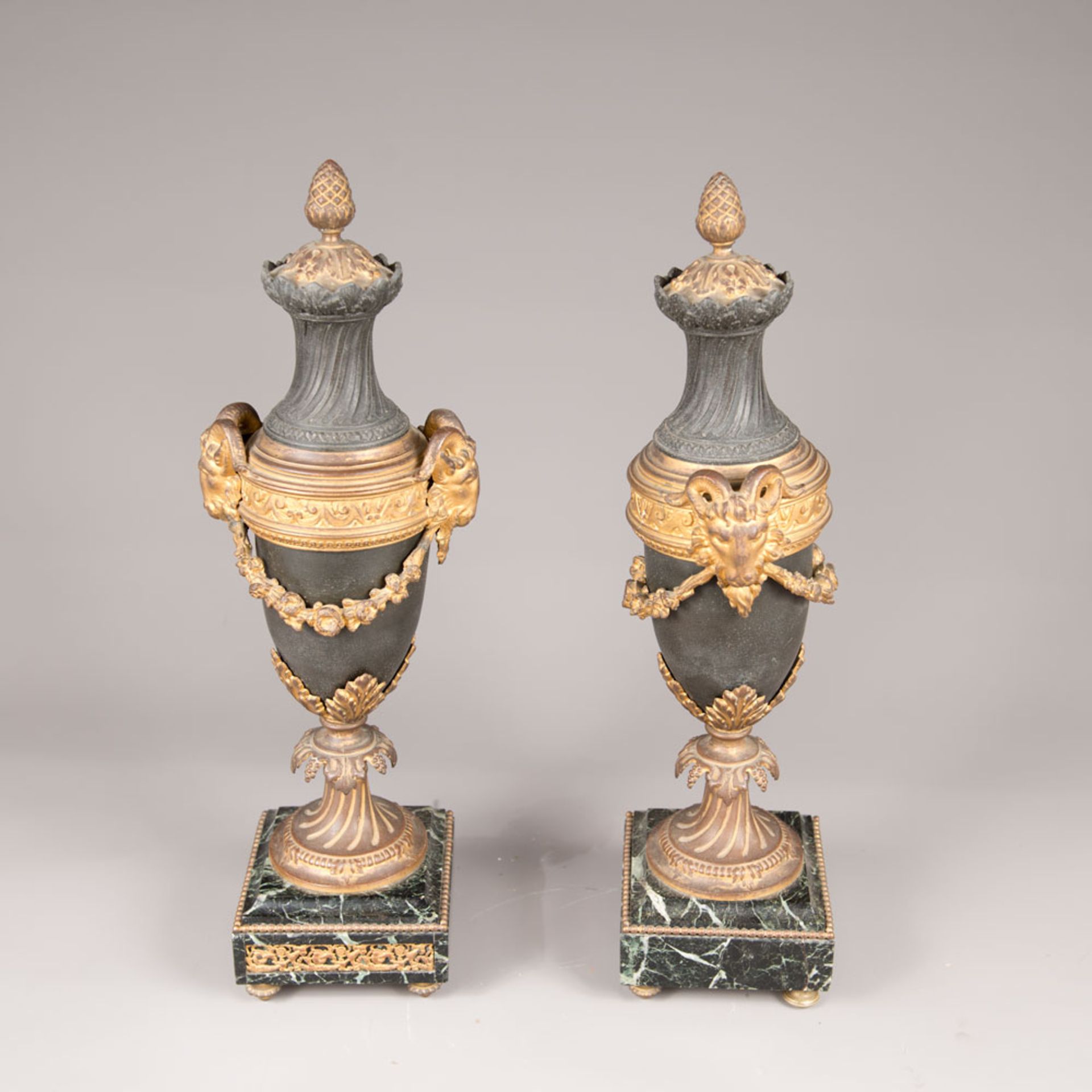 Pair of French urn vases - Image 2 of 3