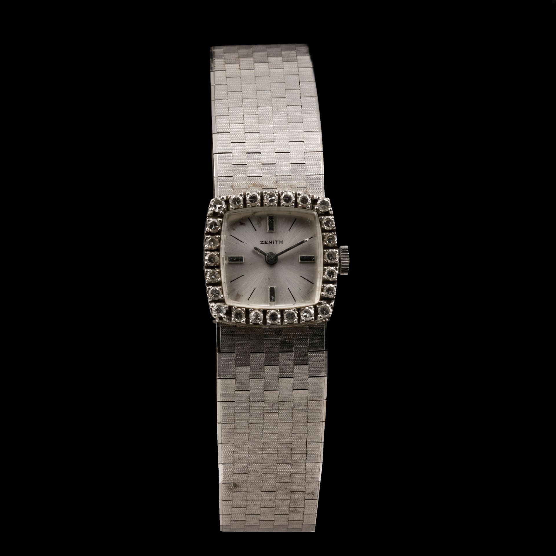 ZENITH, MONTRE-BRACELET EN OR ET DIAMANTS, VERS 1970 - Image 2 of 3