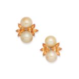 PAIRE DE BOUCLES D'OREILLES EN OR, PERLES DE CULTURE ET QUARTZ