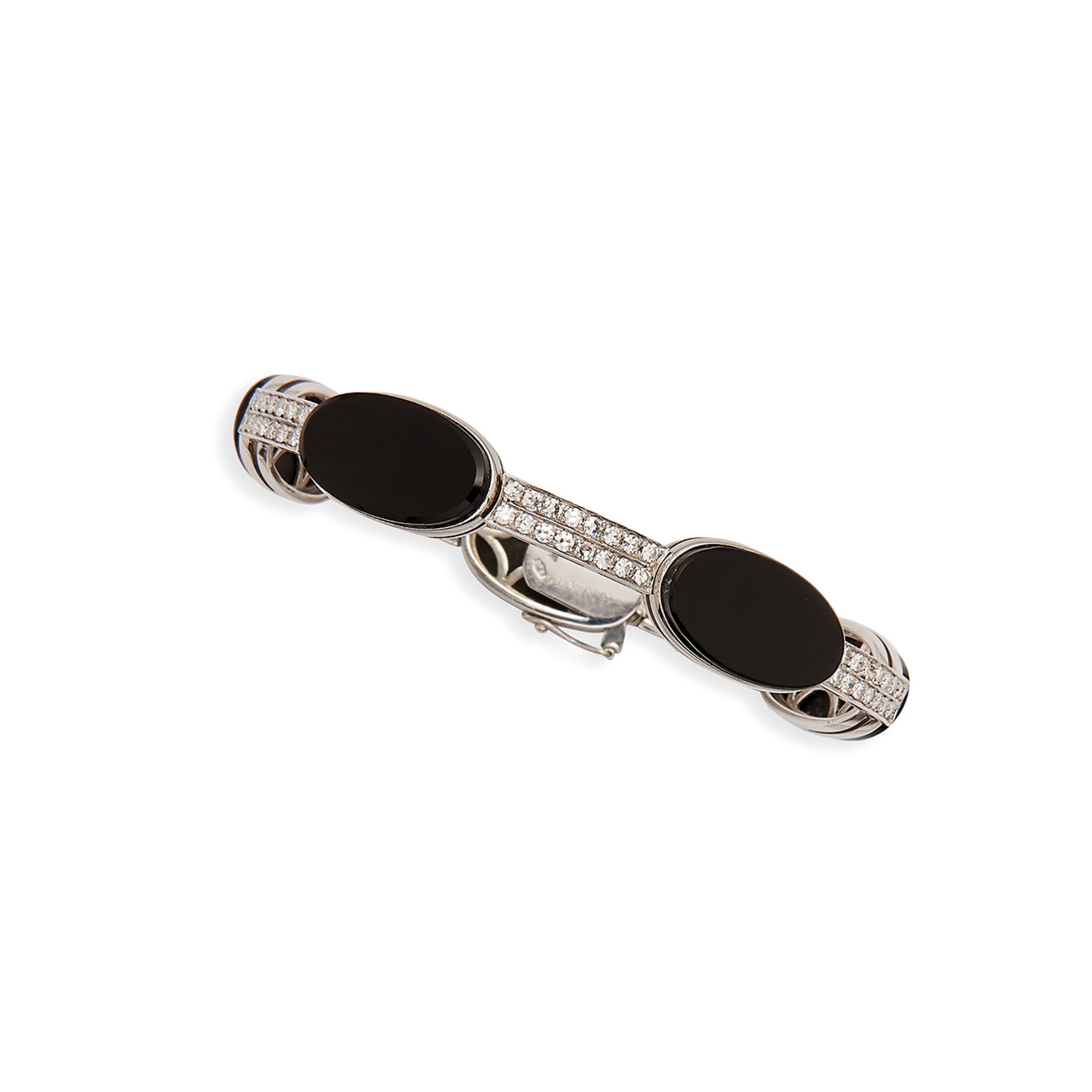 BRACELET SEMI RIGIDE EN OR, ONYX ET DIAMANTS