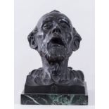 ANDREA LIPPI (1888-1916) "Testa". Scultura in bronzo. Cm (senza basamento) 27x20x20,5. H. con