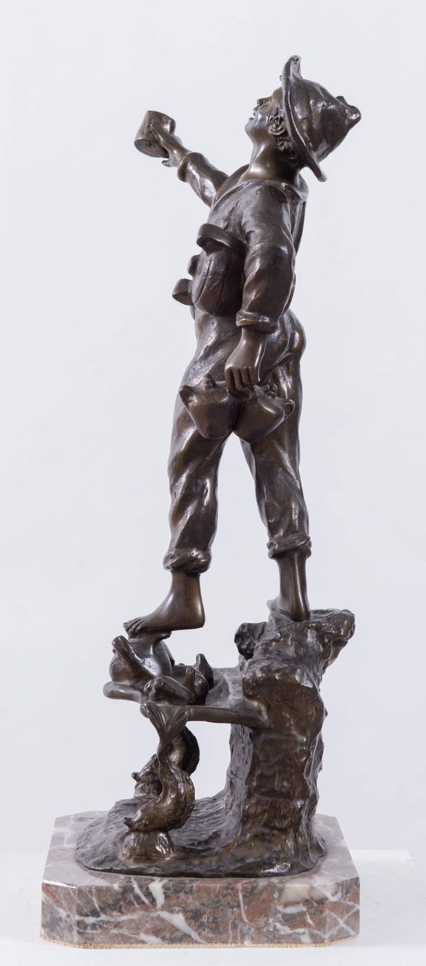 GENNARO ANASTASIO, metà del XX secolo. "Acquaiolo", scultura in bronzo. Cm (senza basamento) 47, - Bild 2 aus 2