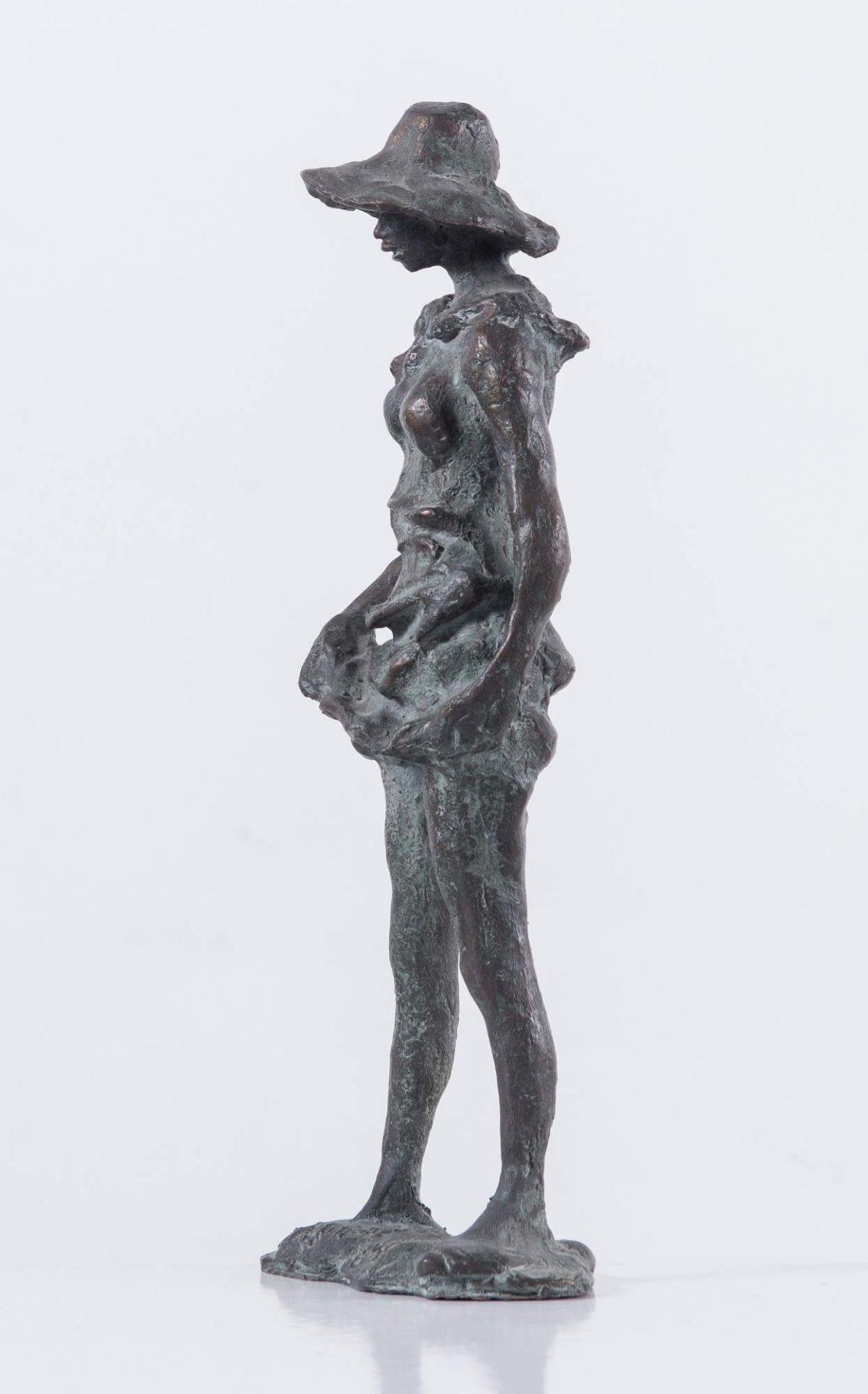 AUGUSTO MURER (Falcade 1922-Padova 1985) “Fanciulla”, 1975. Scultura in bronzo. Cm 32x12. Opera - Image 2 of 4