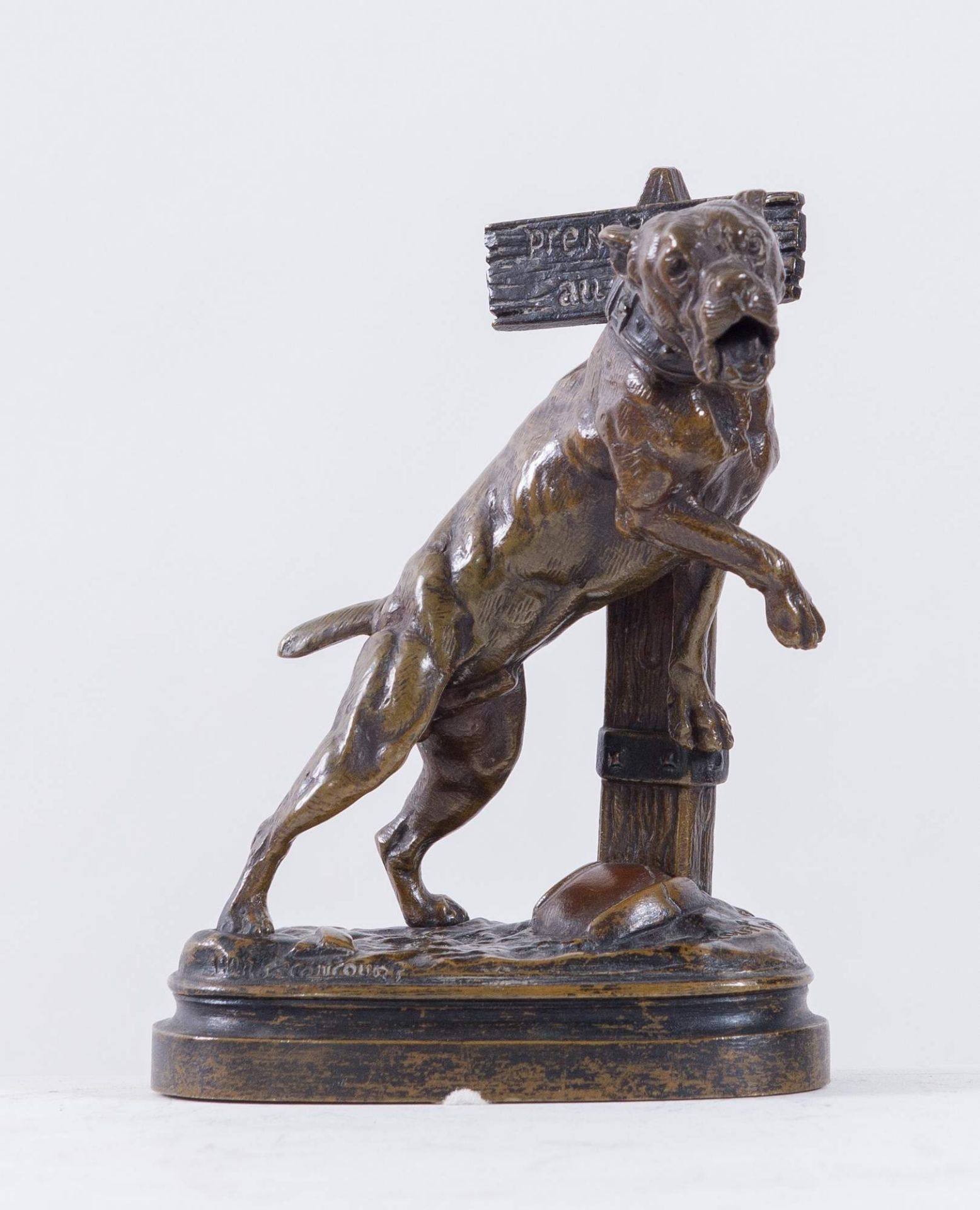 PROSPER LE COURTIER (Francia, 1855-1924) "Cane". Scultura in bronzo. Cm 15x11x6. Opera firmata