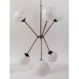 Lampadario in ottone con 6 sfere in vetro. Prod. Italia, 1960 ca. Cm 133x70x67.