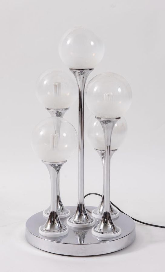 GOFFREDO REGGIANI, attr. Lampada da tavolo in metallo cromato e con 5 sfere in vetro modello Bubbles