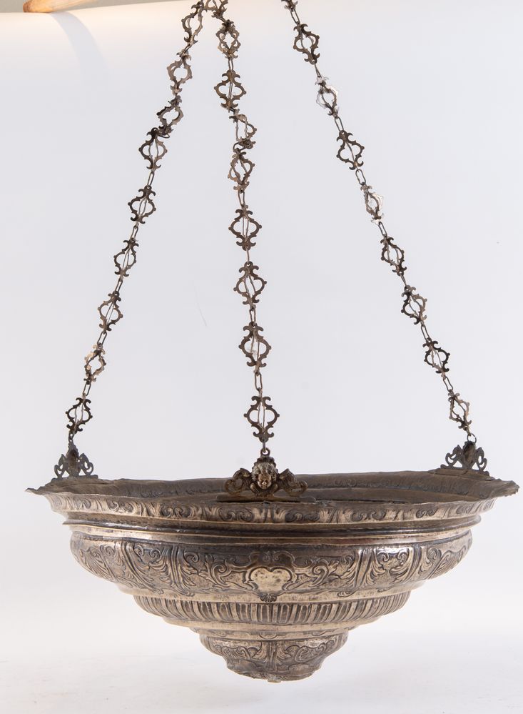 Italia, metà del XVIII secolo. Lampada votiva in argento. Reca punzoni sul bordo superiore: SM e ste - Image 2 of 4
