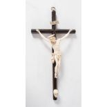 CROCIFISSO in materiale prezioso con croce in ebano. Germania/Francia, fine del XVIII secolo, inizio