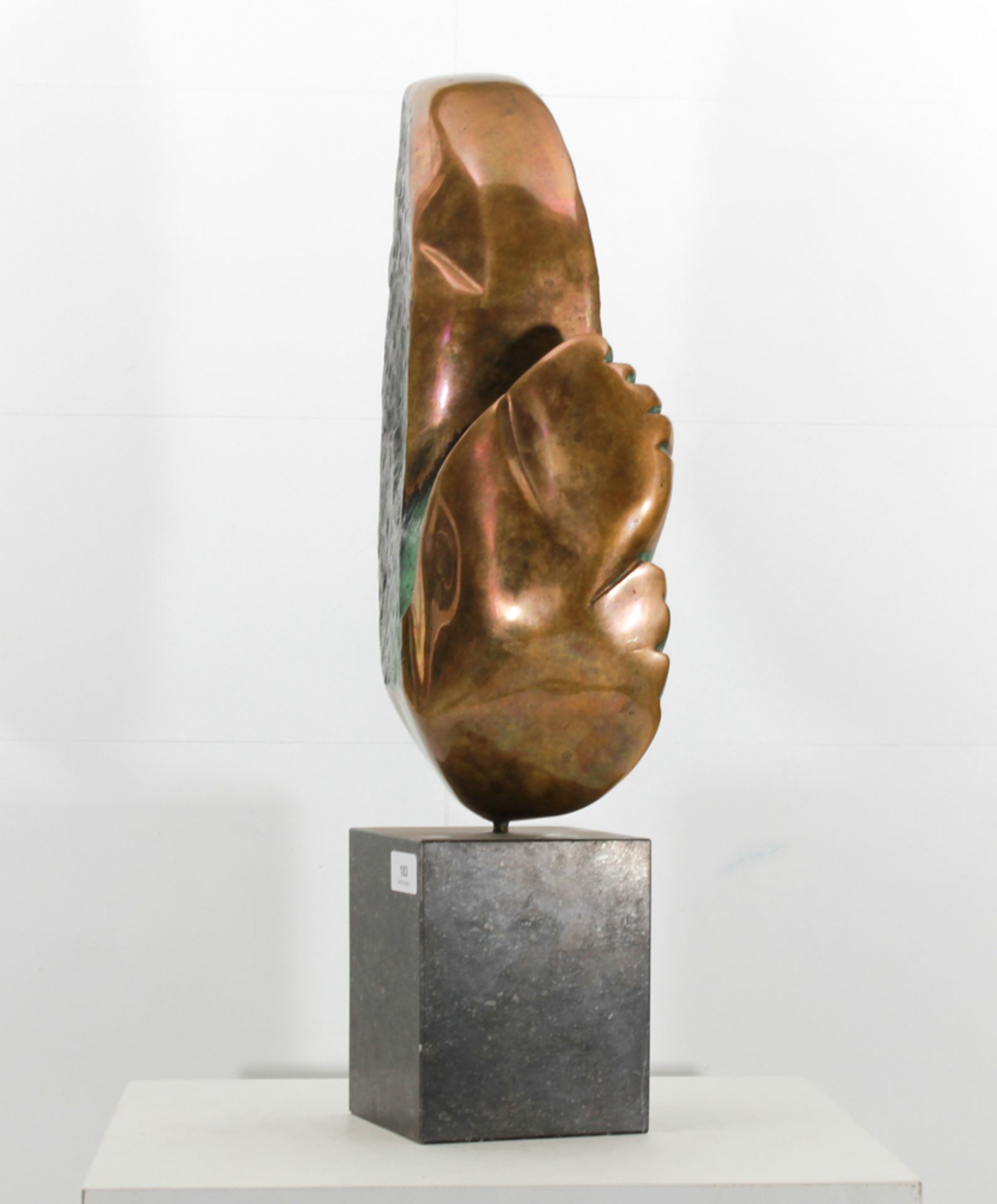 Michel van Overbeeke (1942 Den Haag) Bronze sculpture signed: Michel van Overbeeke, ** - Bild 5 aus 7