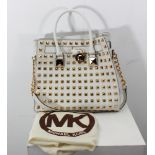 Object Original handbag by Michael Kors, in white leather, in as good as new condition. - size
