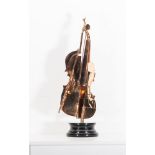 Arman (1928 - 2005) Bronze sculpture signed Arman, ** Violin Pizzaiola **, No. 38/99. - size