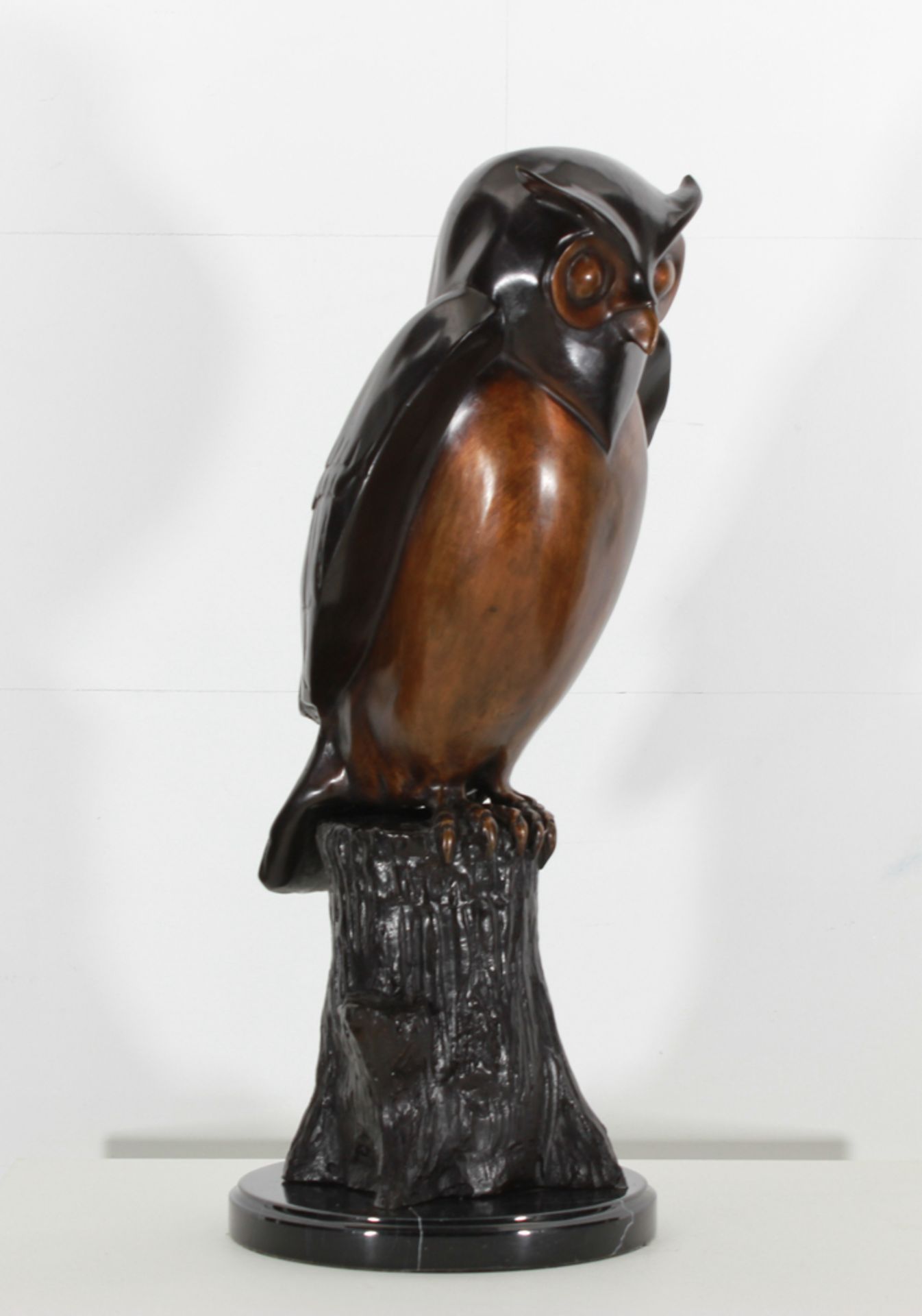 Bronze Bronze sculpture on marble plinth ** the Owl **, unsigned. - size height and width 50 X 25 - Bild 2 aus 8