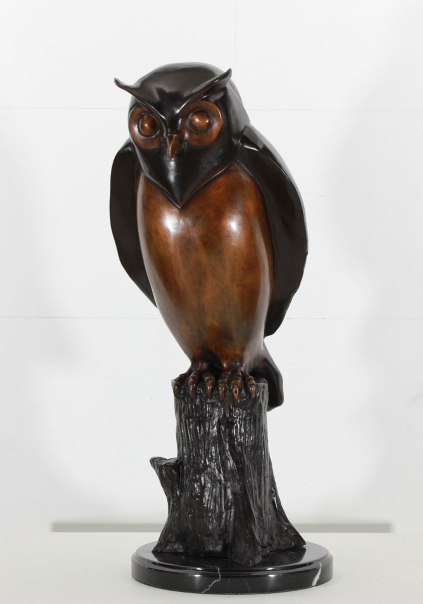Bronze Bronze sculpture on marble plinth ** the Owl **, unsigned. - size height and width 50 X 25 - Bild 5 aus 8