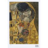 Gustav Klimt, The KissGustav Klimt, The Kiss, chromolithography, 44 × 30 cm, signed bottom rig