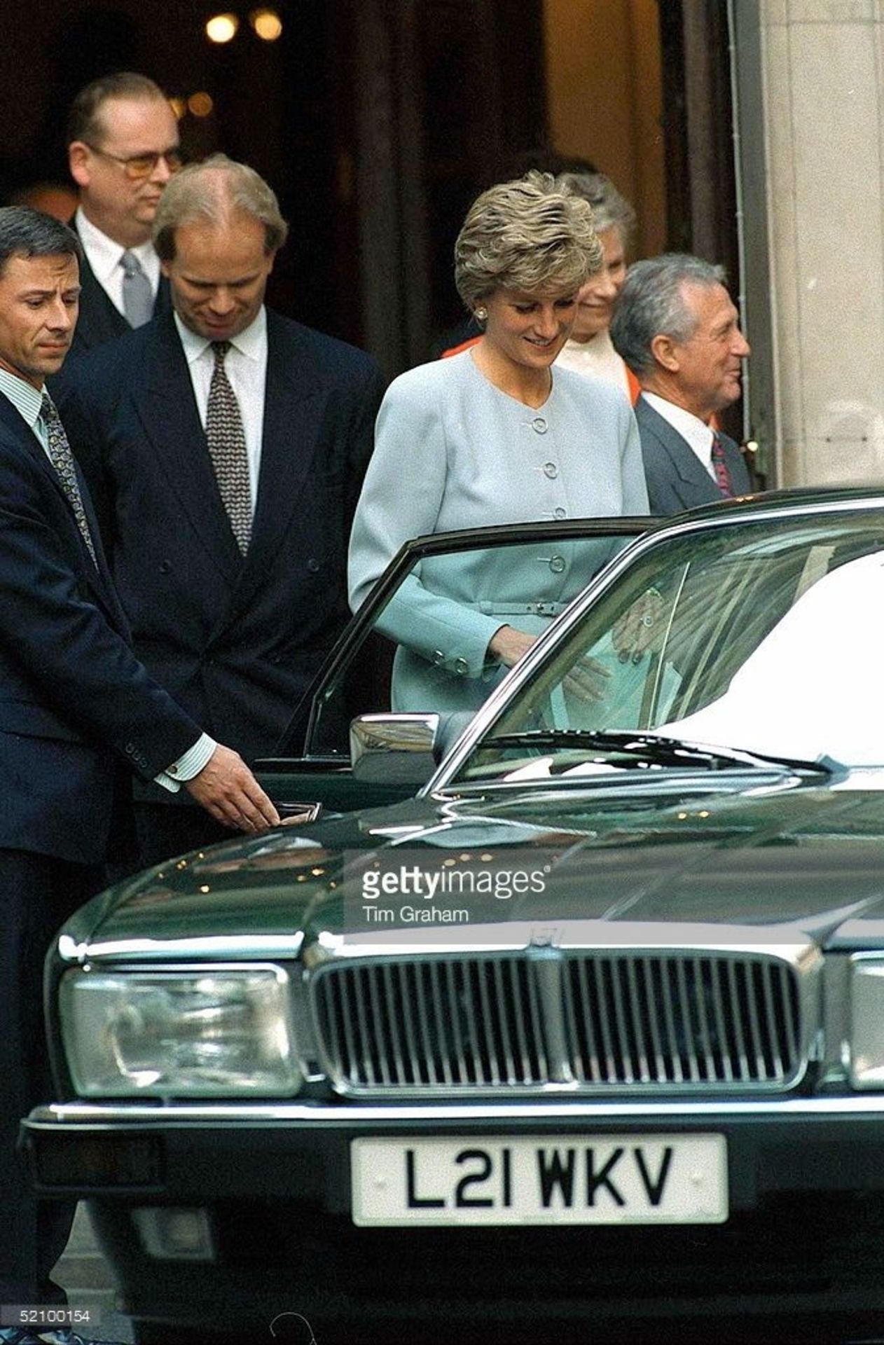 Jaguar XJ40 - Daimler, 1989 - Image 13 of 13