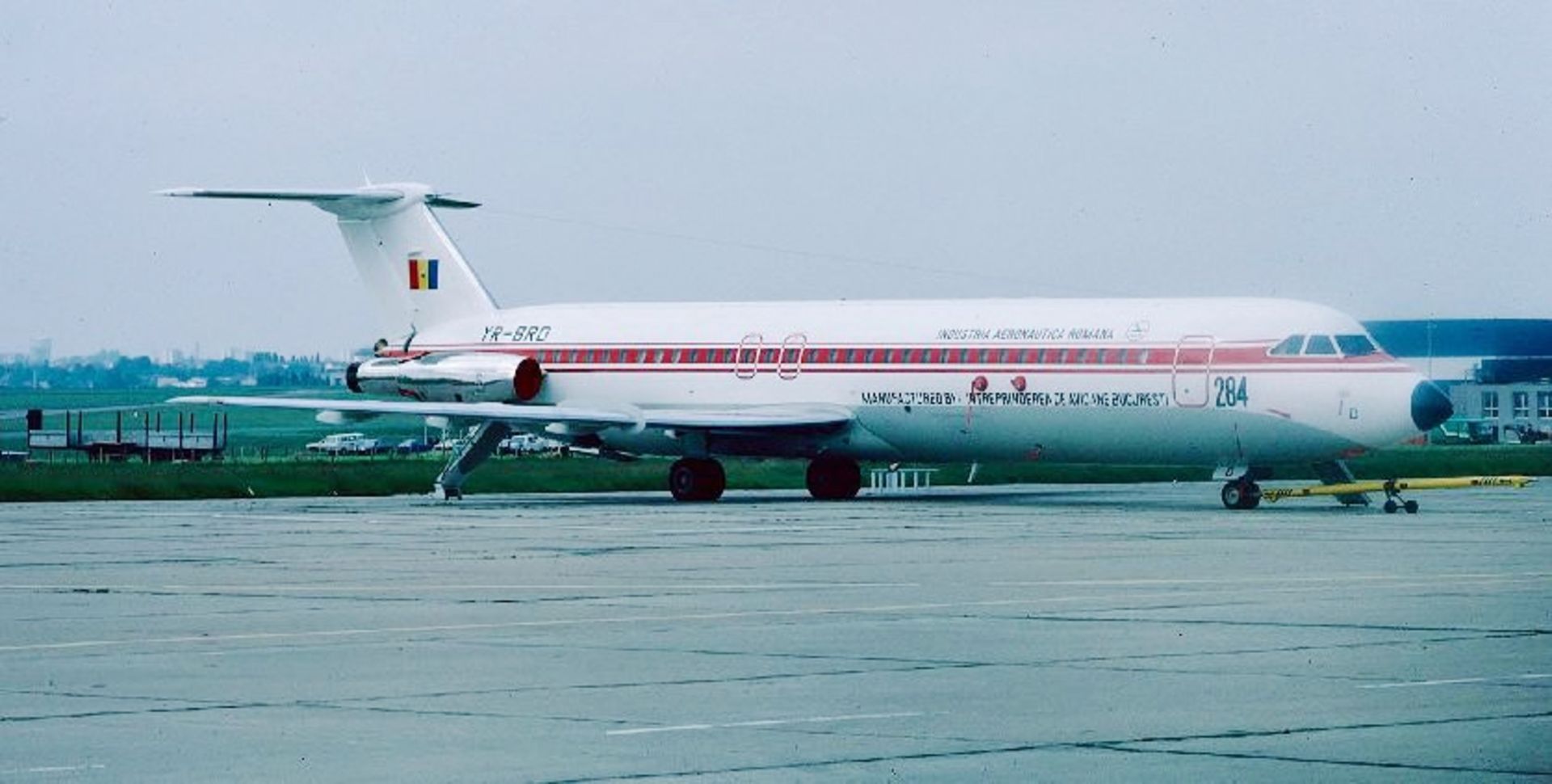 "Negrești" presidential plane, for the official flights of President Ion Iliescu, 1989 - Image 13 of 15