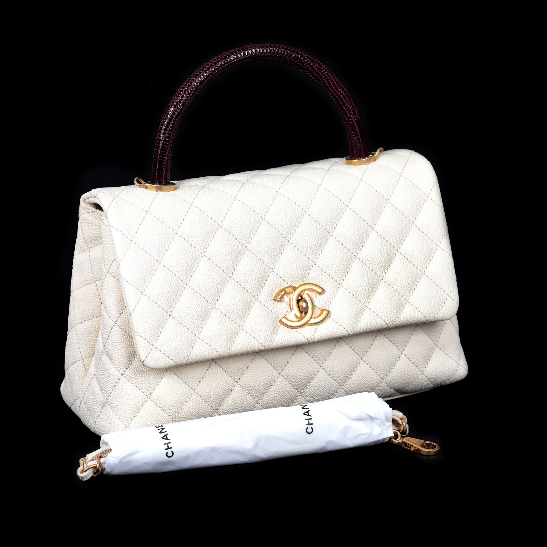 "Coco Handle Bag" - Chanel bag, quilted leather, white, lizard leather handle, burgundy - Image 8 of 11