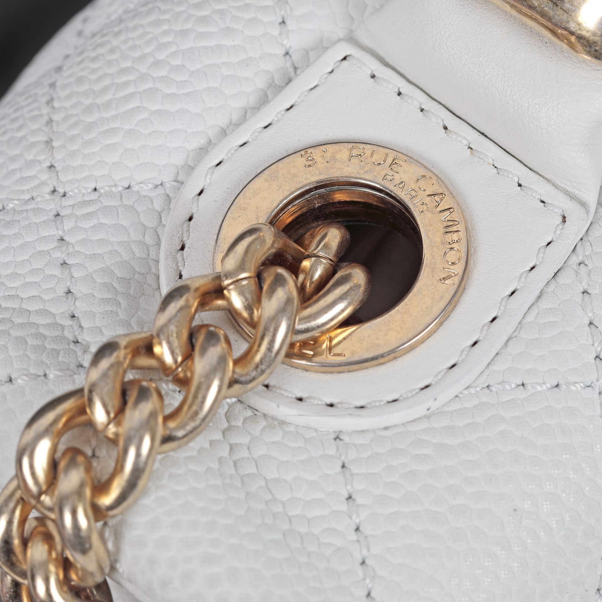 "Globe Trotter Flap" - Chanel bag, quilted leather, white - Image 4 of 6