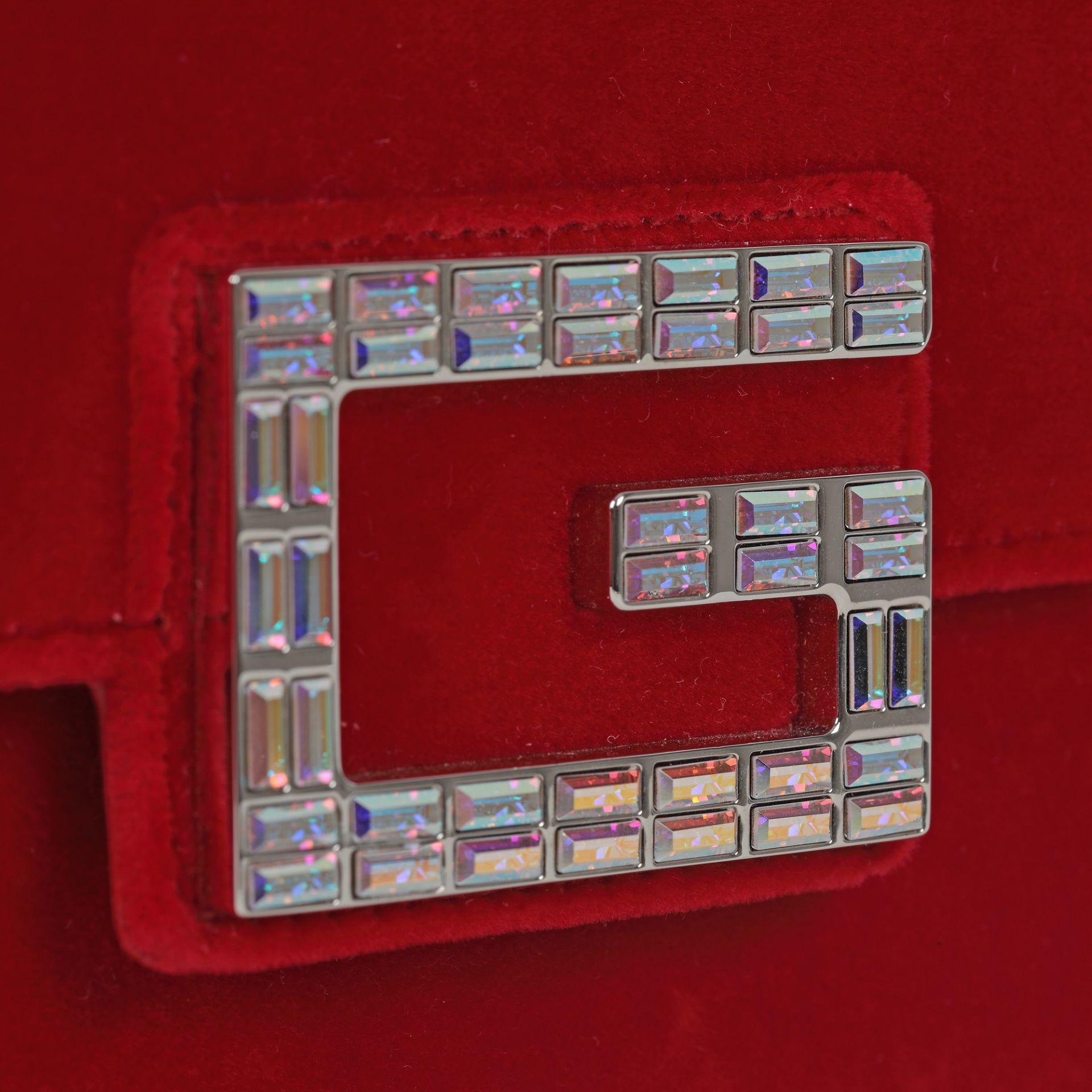 "Velvet Broadway" - Gucci bag, silk, red - Image 4 of 5