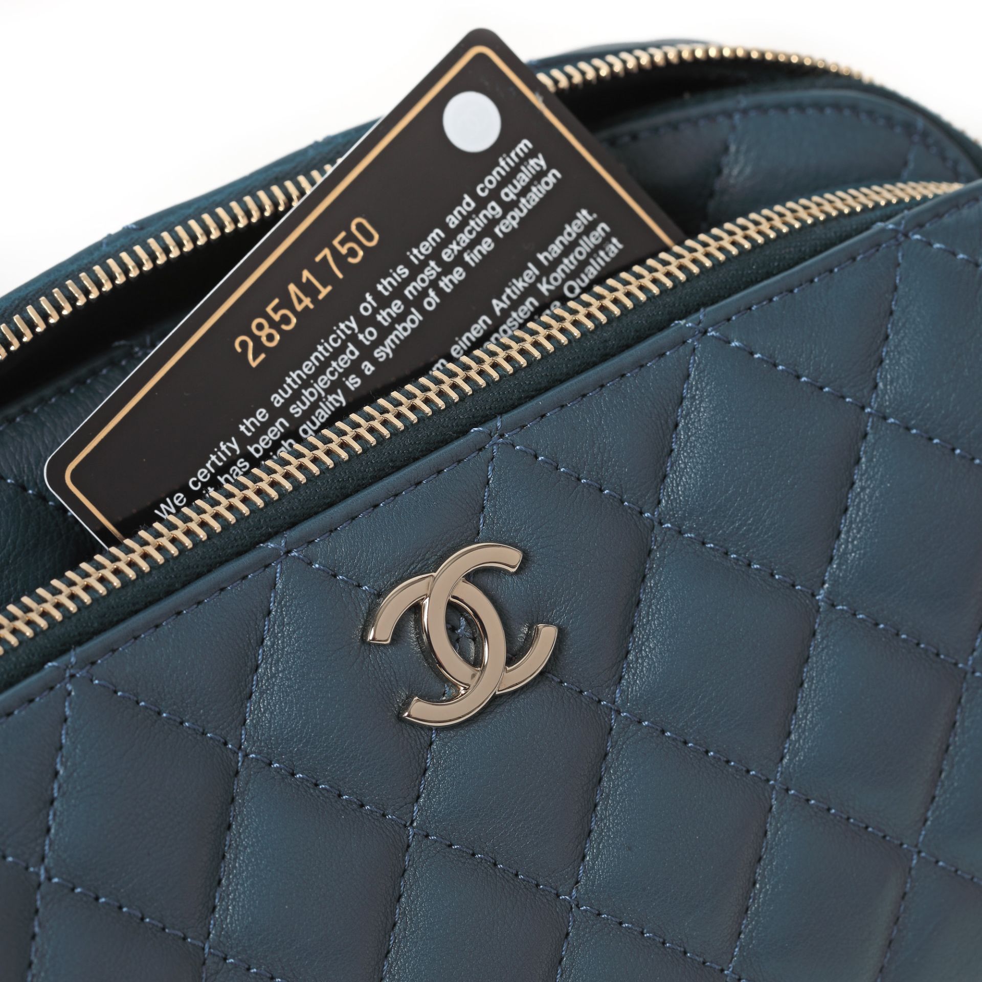 Chanel carrying case, quilted leather, blue - Image 4 of 5