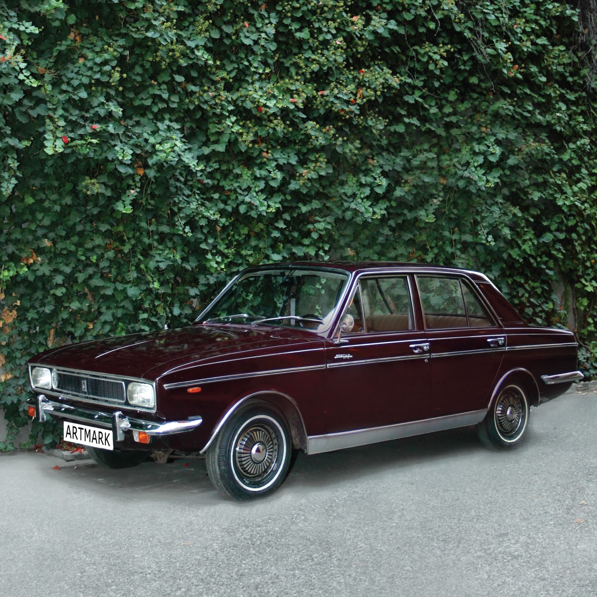 Paykan Hillman-Hunter limousine, 1974, from Nicolae Ceaușescu's collection