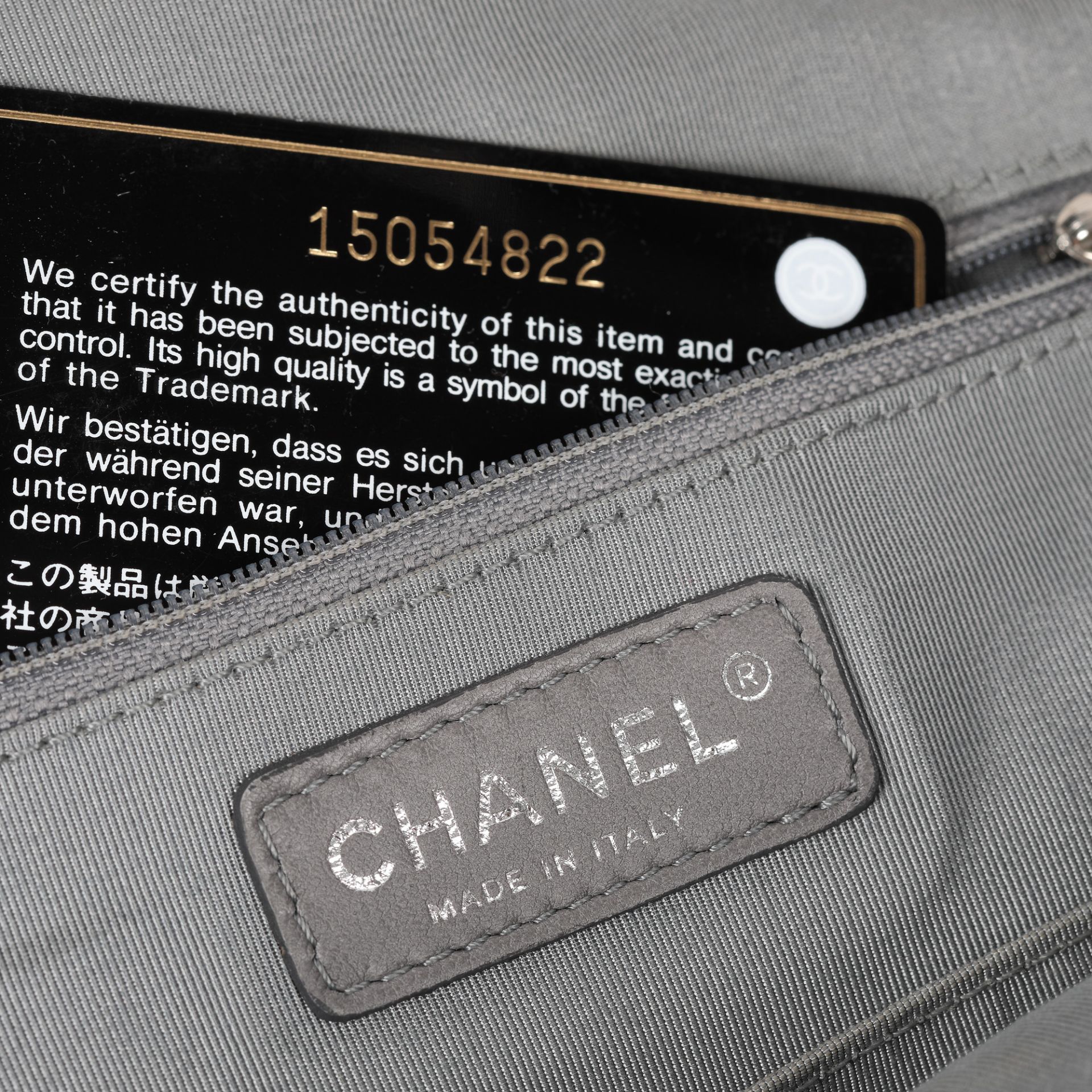 "Ultra Stitch Bowling Bag", Chanel bag, quilted leather, black, authenticity card and original cover - Image 4 of 4