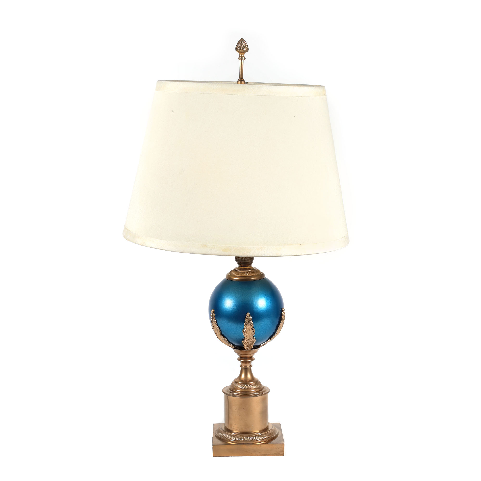 French workshop, Table lamp made by Maison Charles, gilded bronze, decorated with plant elements and