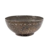 Kashmir bowl, partly silver-plated niello brass, decorated with arabesques, created for the Ottoman