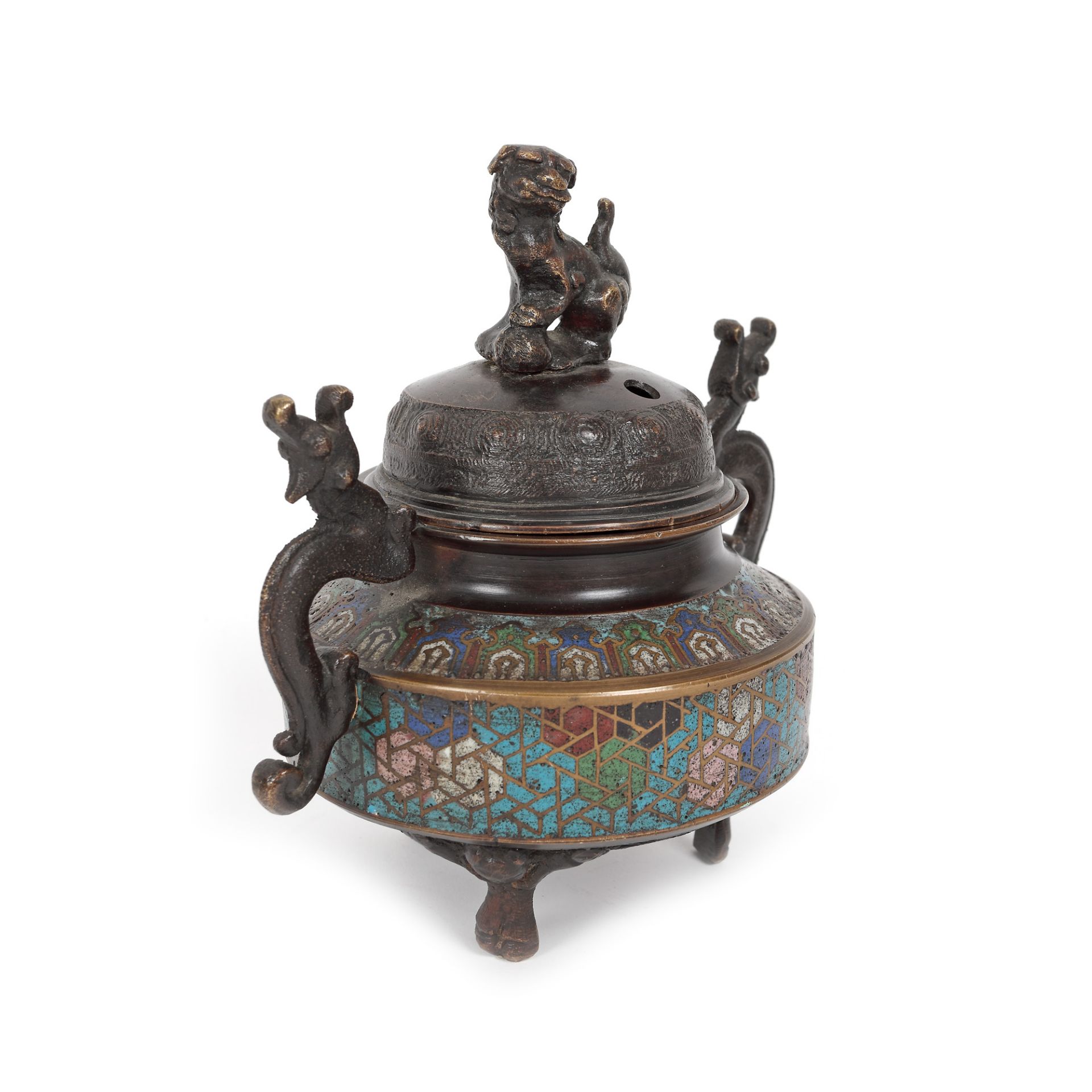 Spice pot, decorated with enamel and Foo dog, late Qing Dynasty, China, early 20th century - Image 3 of 3