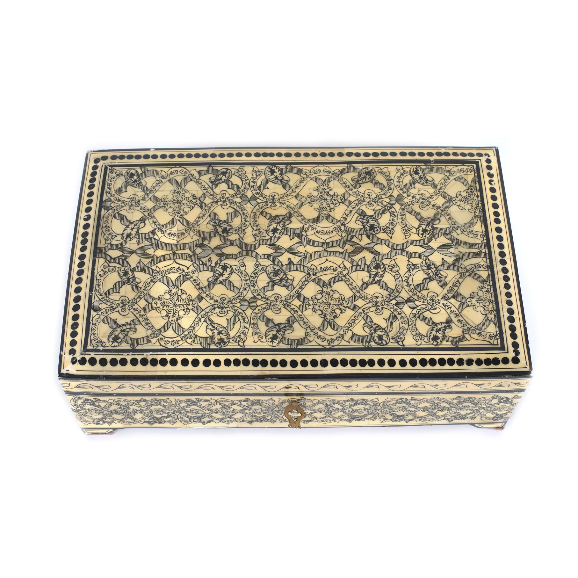 Wooden box with bone inlaying, decorated with floral motifs, possibly India - Image 4 of 4