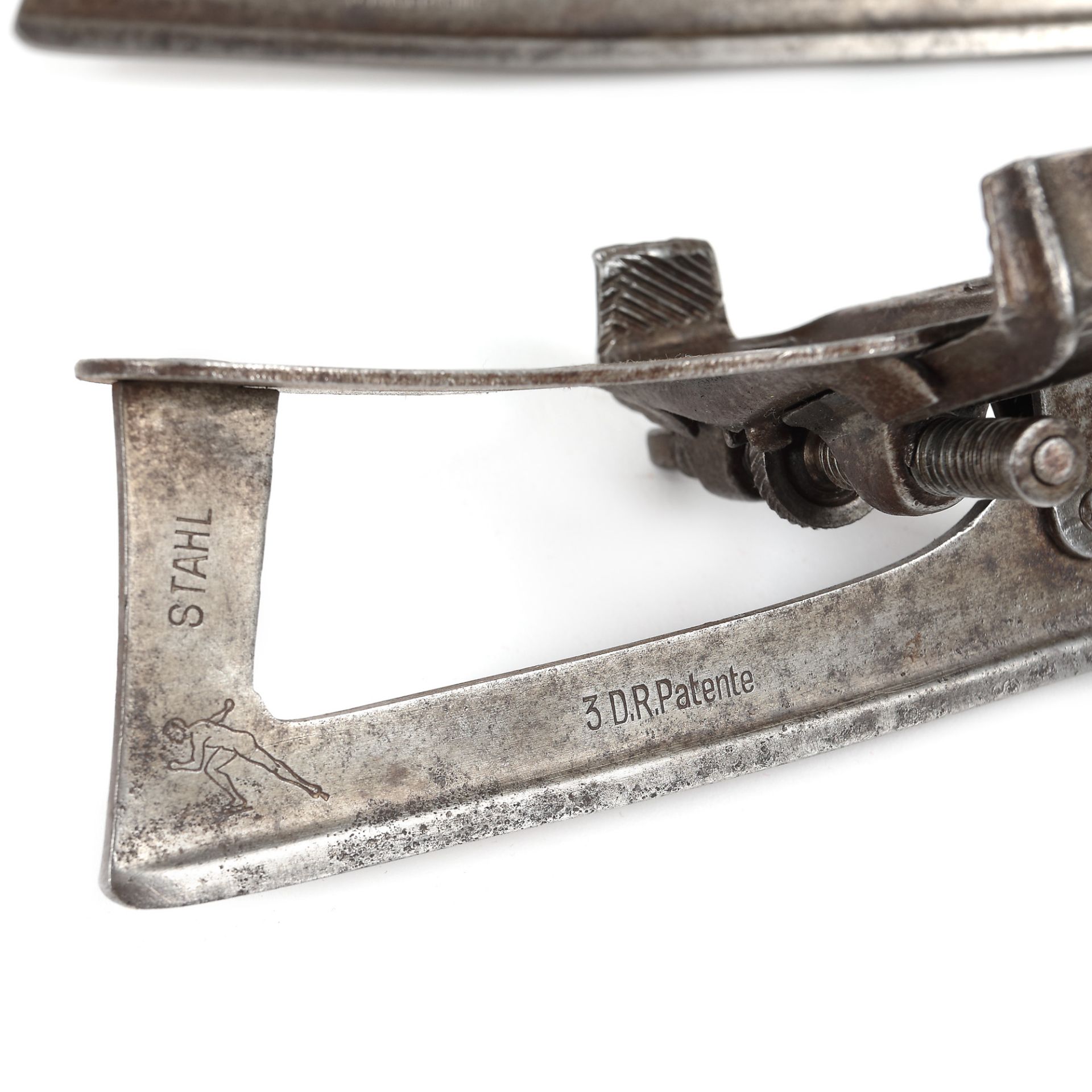 Attachable and adjustable ice skates, approx. 1910 - Bild 2 aus 2