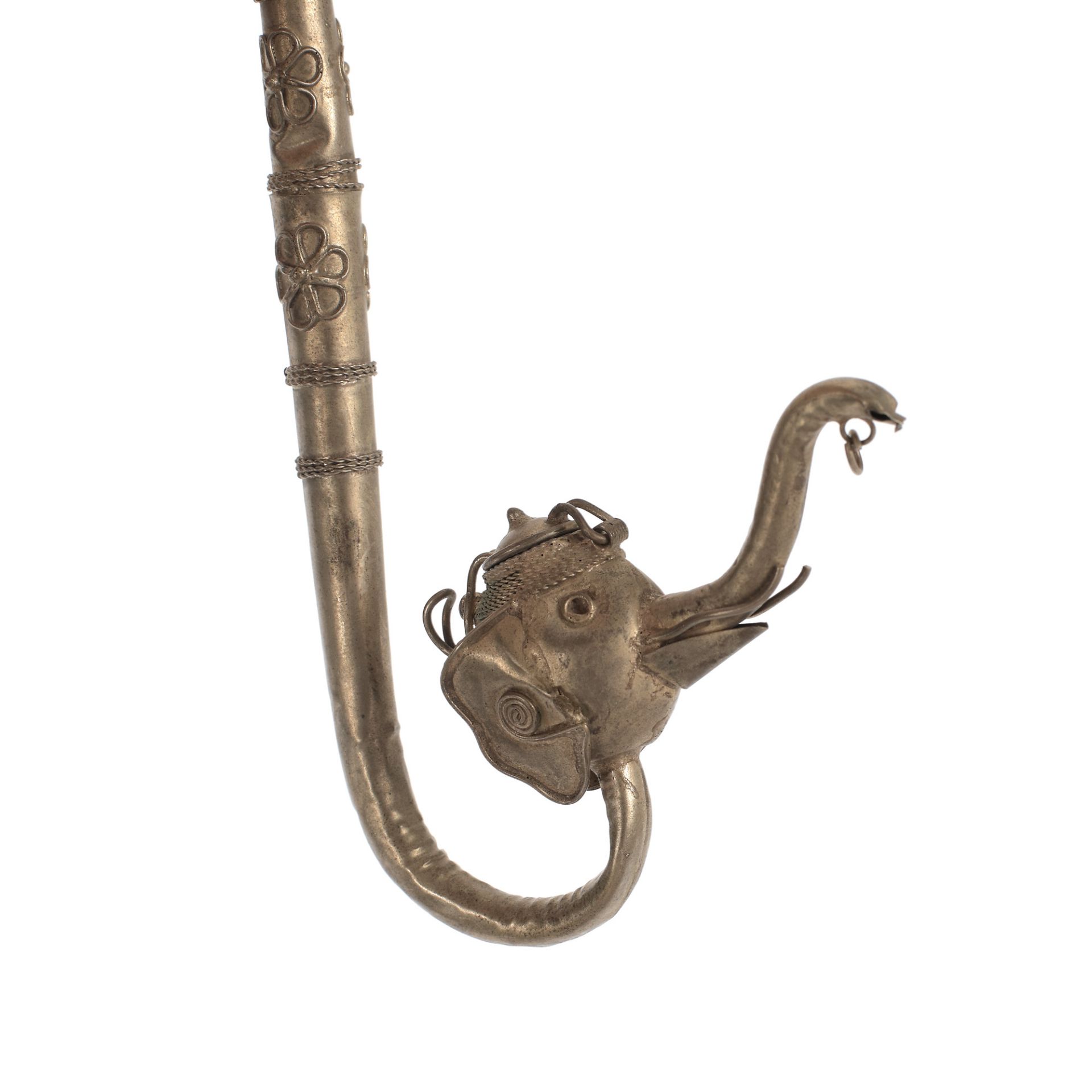 Indo-Persian style pipe for tobacco, depicting an elephant's head, possibly early 20th century - Image 3 of 3