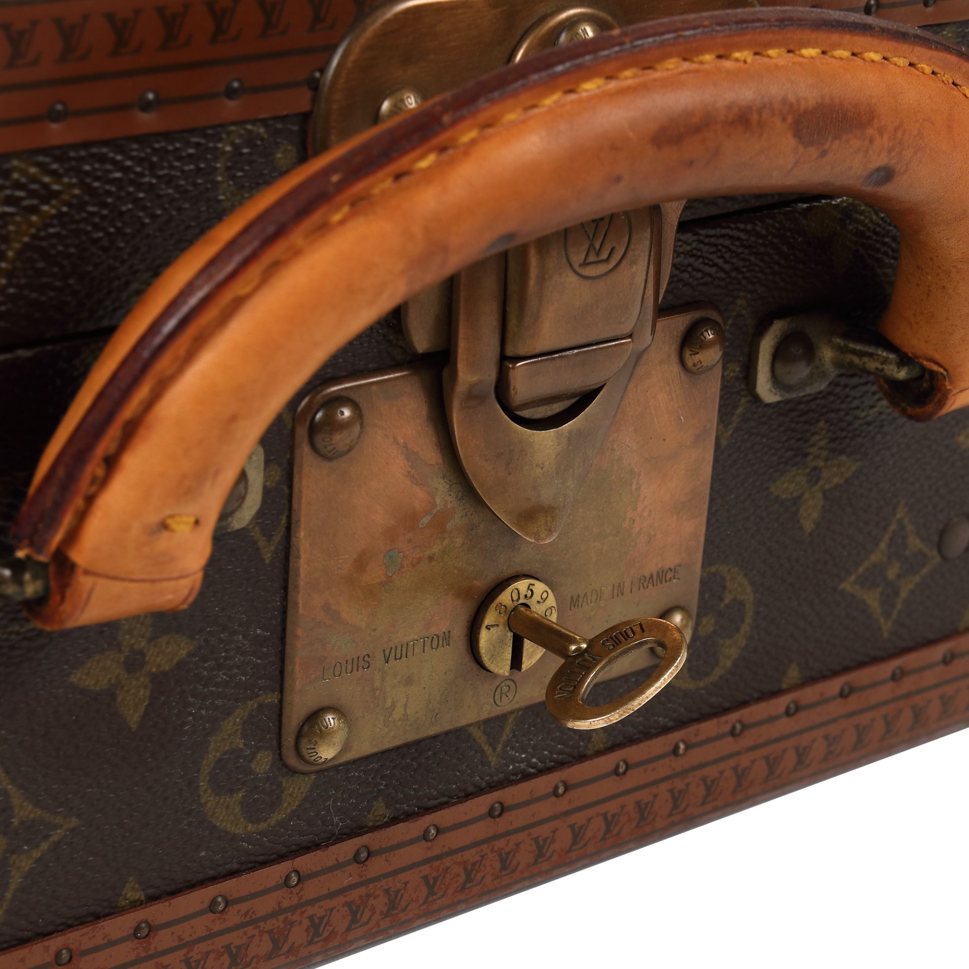 Pair of Louis Vuitton suitcases for travel - Image 2 of 8