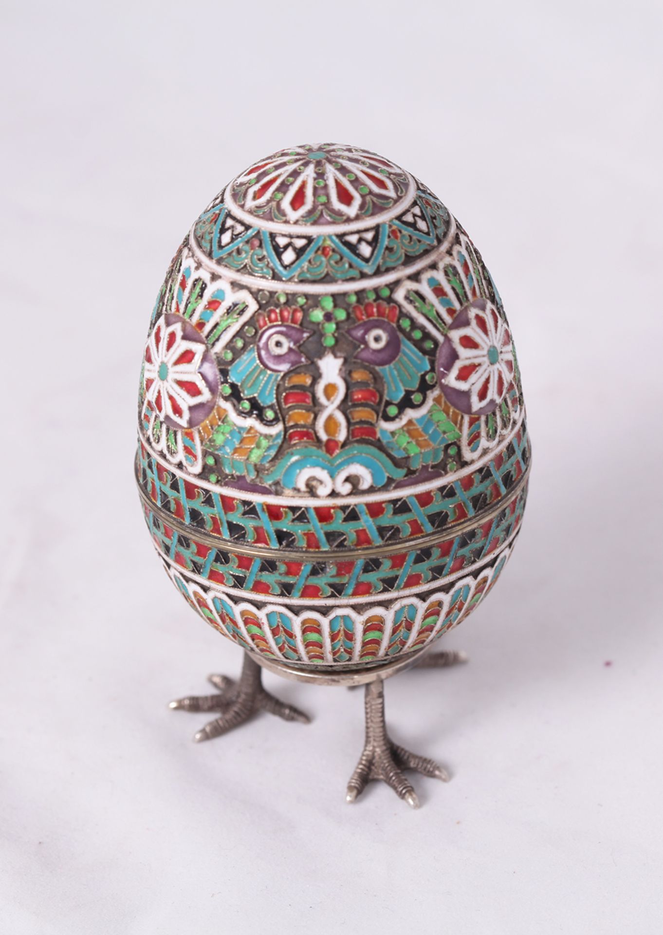 Russian easter enamel egg. XX century.<br>Silver, enamel. 10,5x6,5 cm. - Bild 2 aus 4