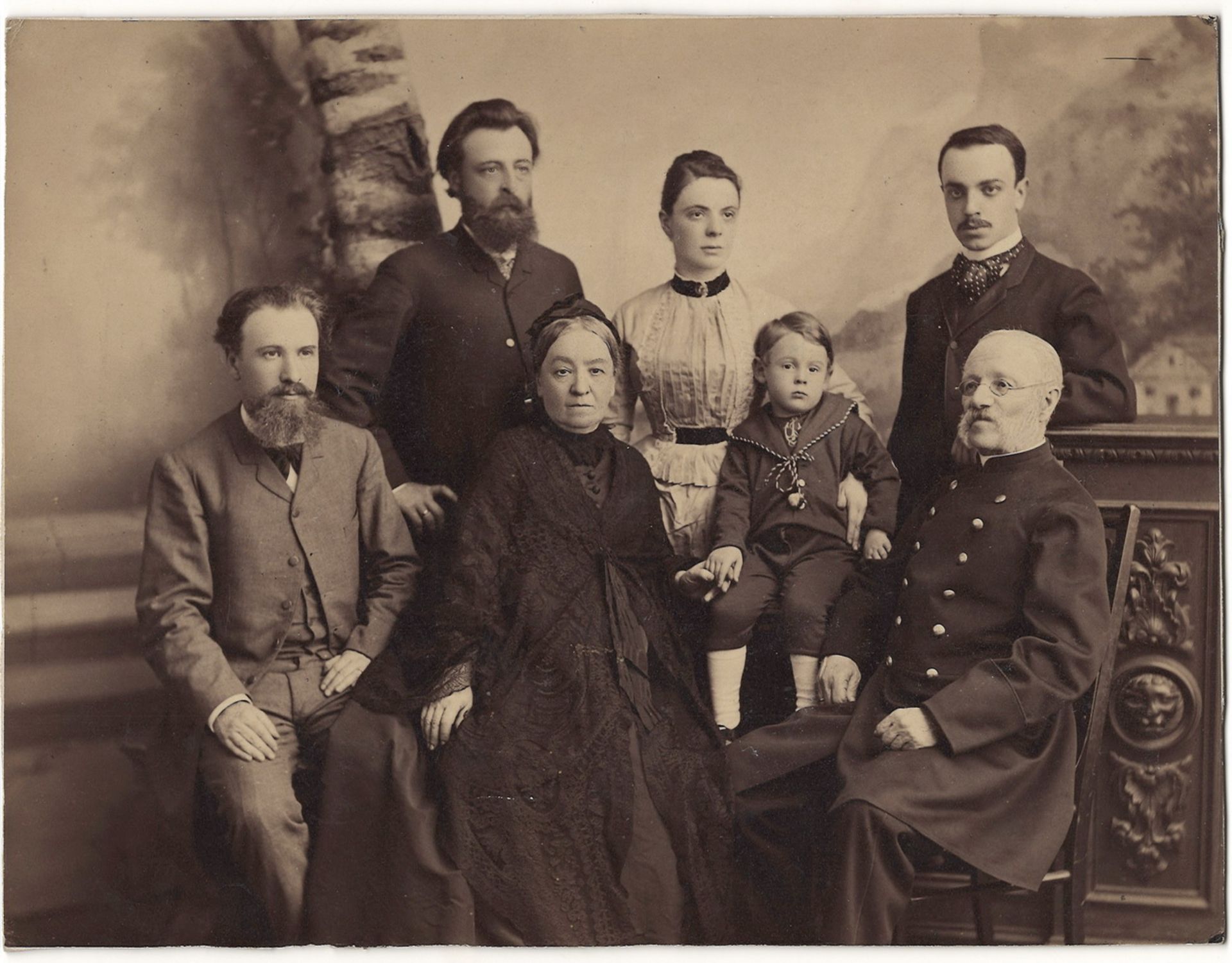 [Russian Empire]. Group portrait. Photograph. Vintage print. Russian Empire. [1891-1892]. 17x22,5 cm