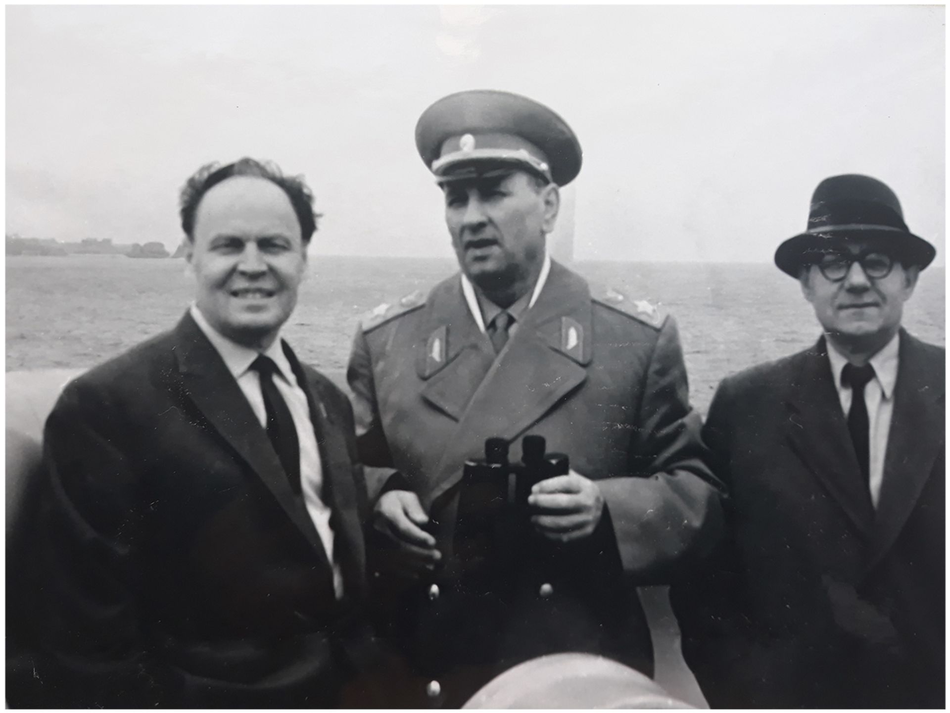 [Soviet]. Nikita Khrushchev during his journey to Alexandria in 1964. Album of photographs. 19 photo - Bild 4 aus 8