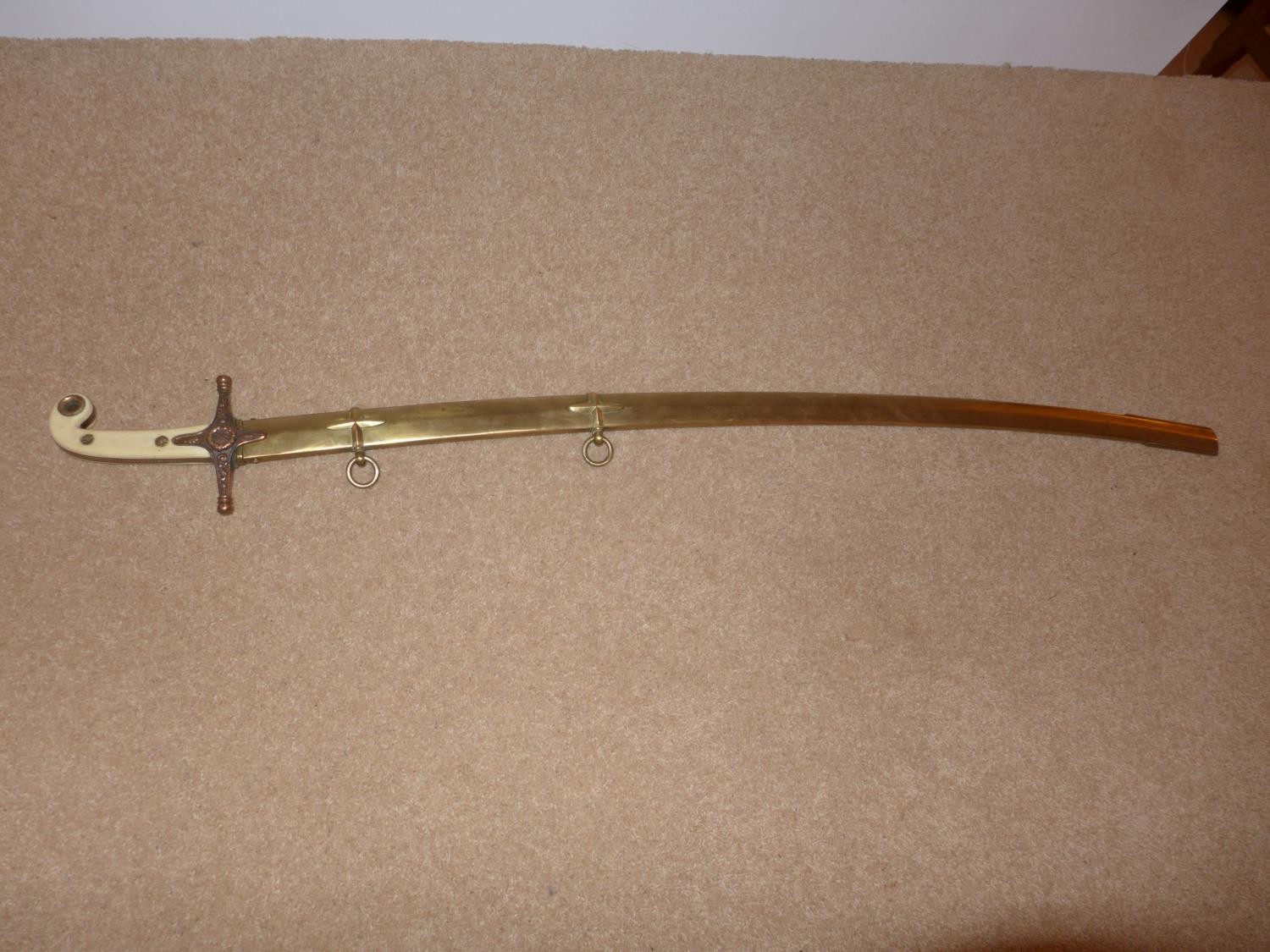 A MODERN MAMELUKE SWORD, 84CM, CURVED BLADE - Image 6 of 6