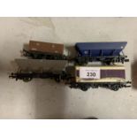 FOUR OO GAUGE FREIGHT CARRIAGES TO INCLUDE TO COAL HOPPERS ETC