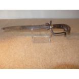 A FAR EASTERN KNIFE, 29CM BLADE, WITH CARVED WOODEN GRIP IN THE FORM OF A TIGERS HEAD